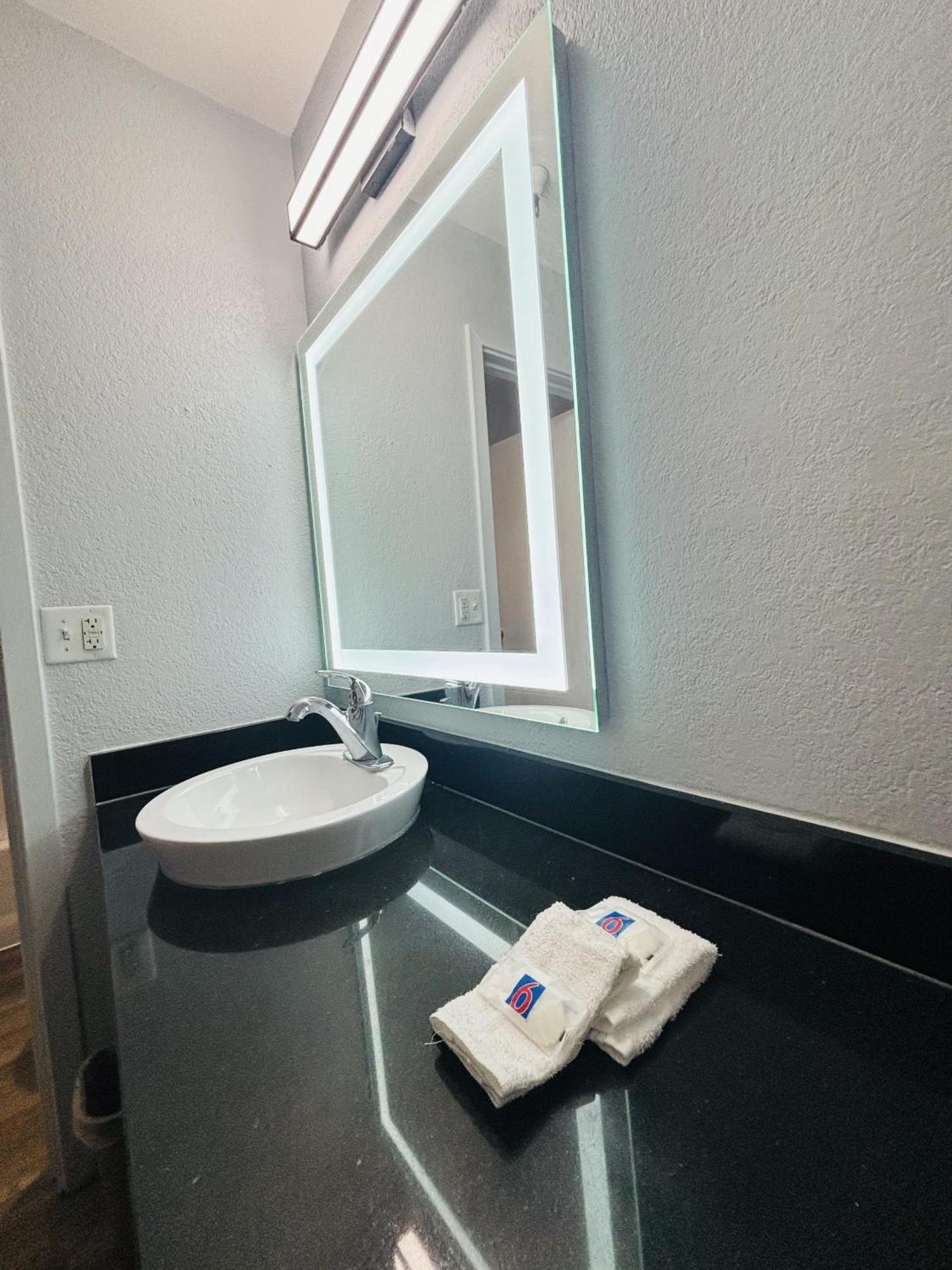 Motel 6-Santa Ana, Ca Extérieur photo